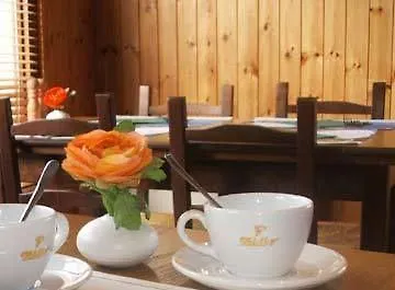 Campanile Hotel Wakefield 2*,  Birleşik Krallık